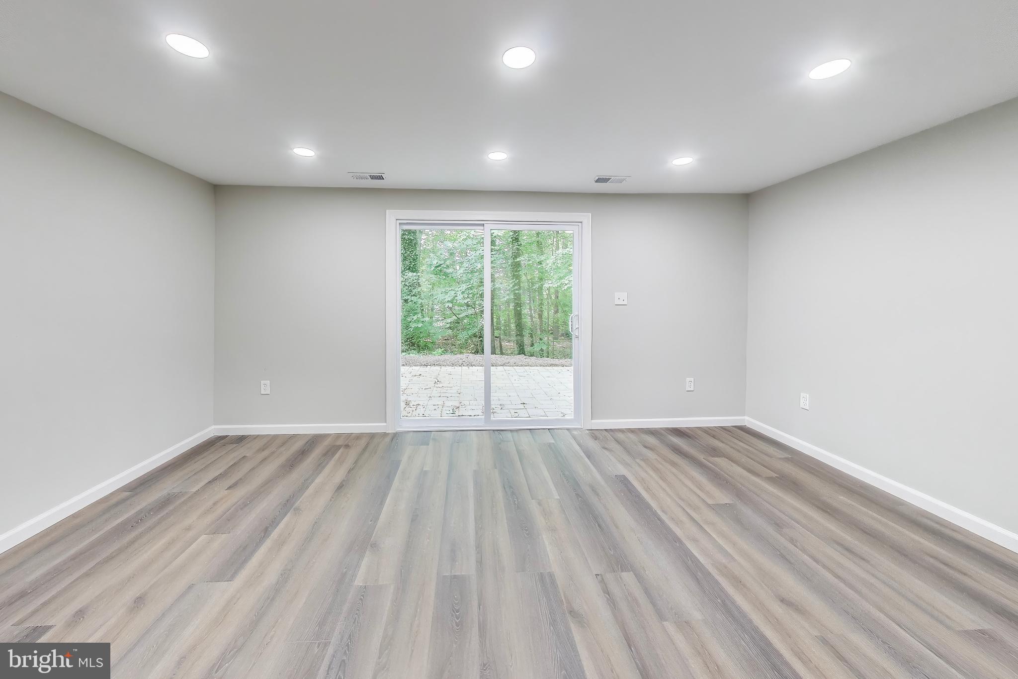 ASPENWOOD - Residential