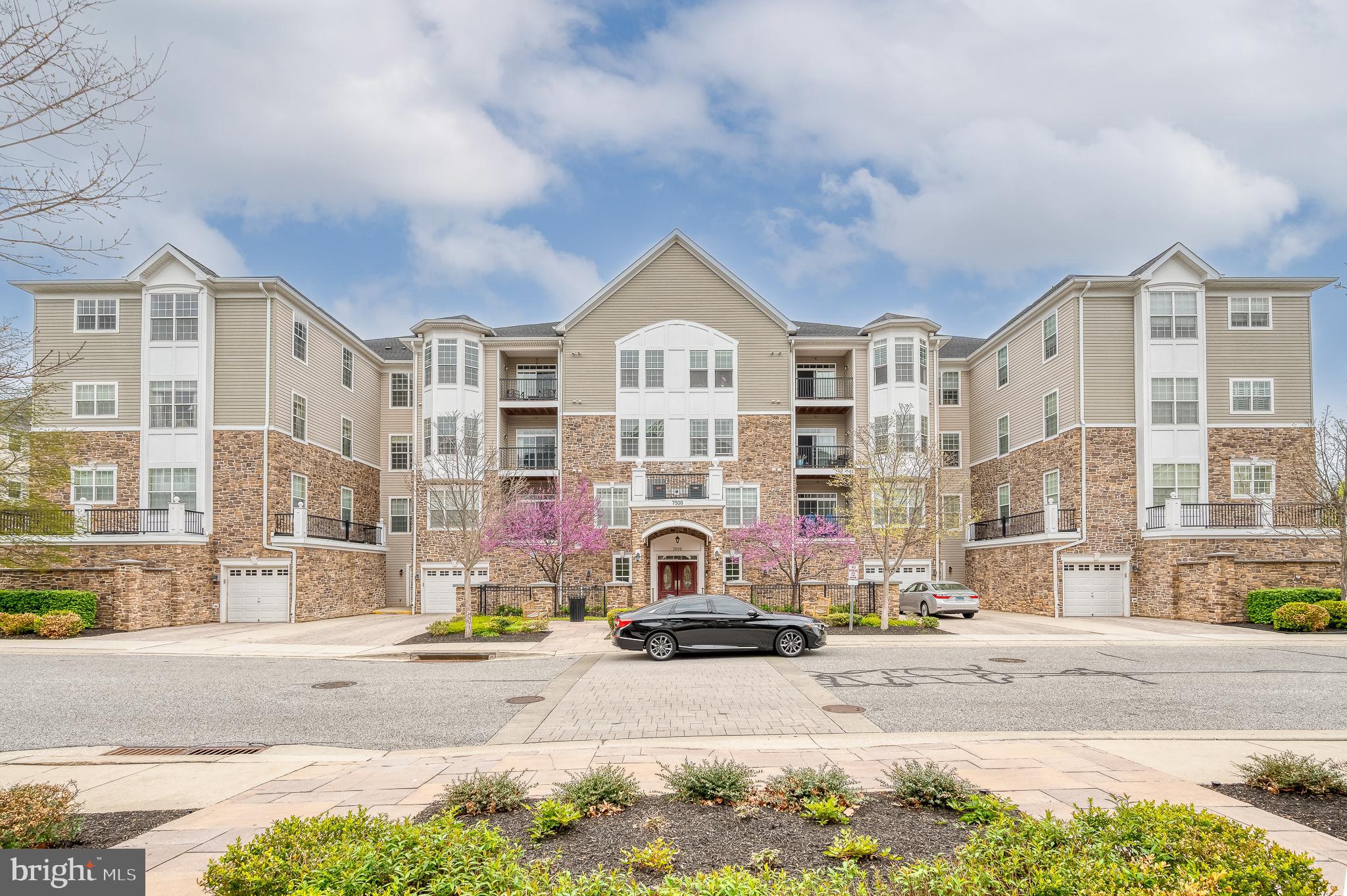HIGHLANDS AT QUARRY LAKE - Residential