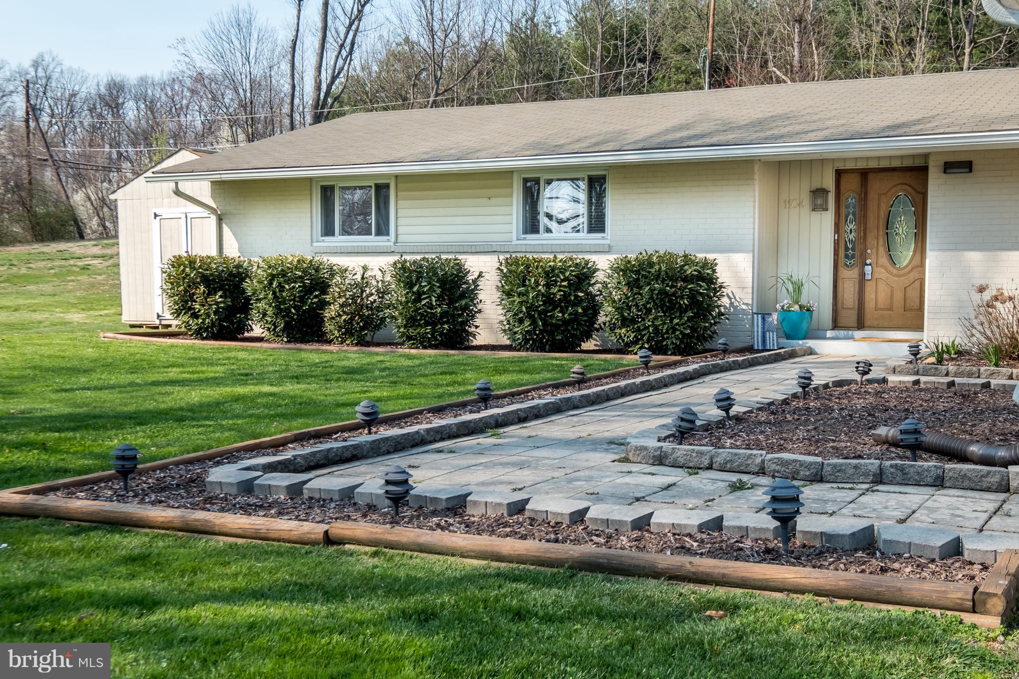 COLESVILLE OUTSIDE - Residential