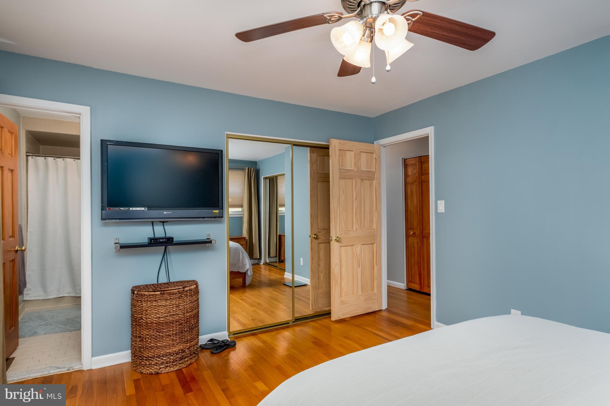 COLESVILLE OUTSIDE - Residential