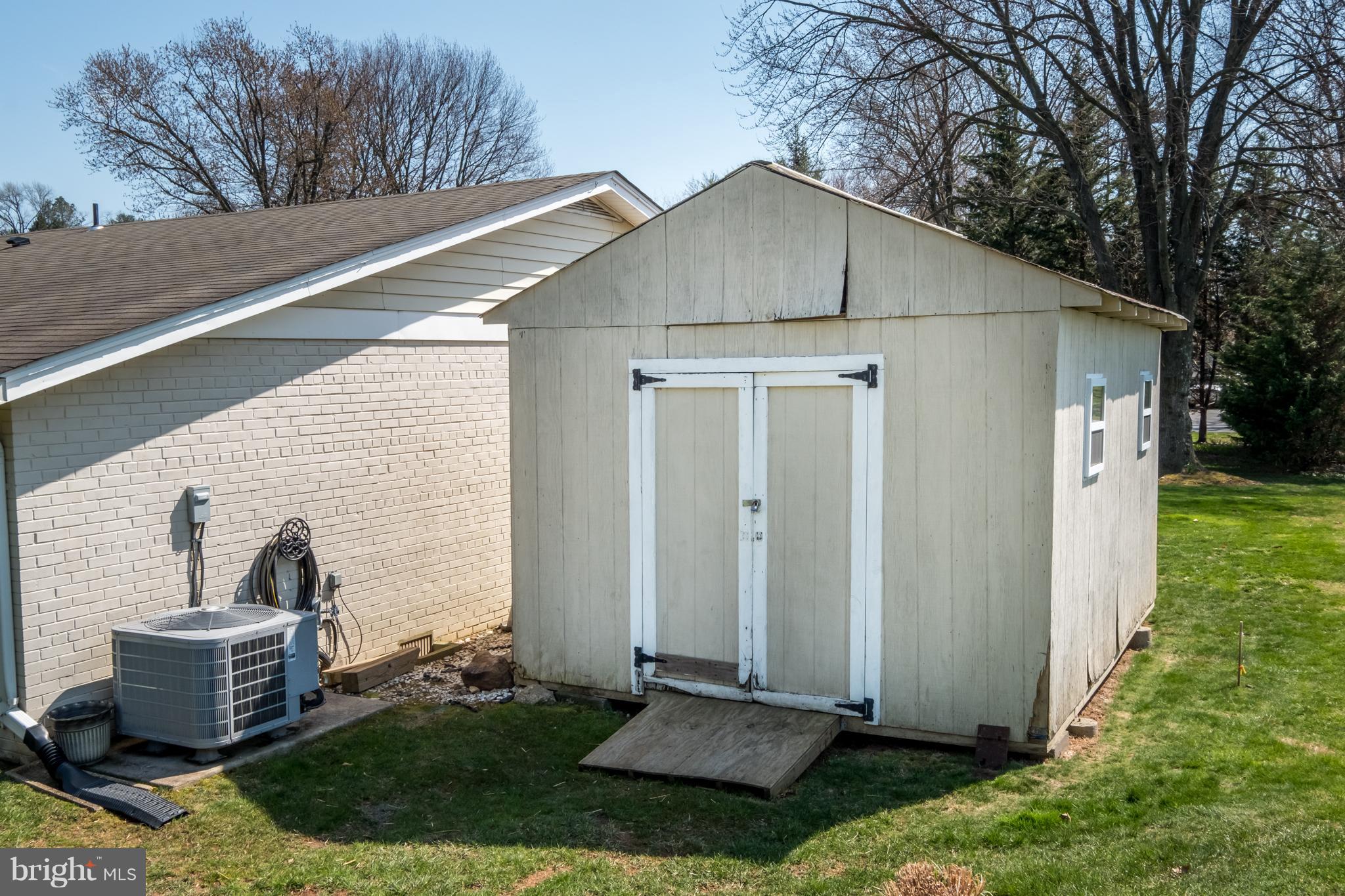 COLESVILLE OUTSIDE - Residential