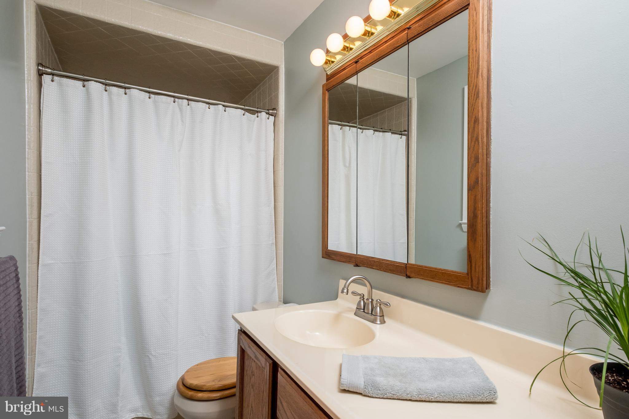 COLESVILLE OUTSIDE - Residential