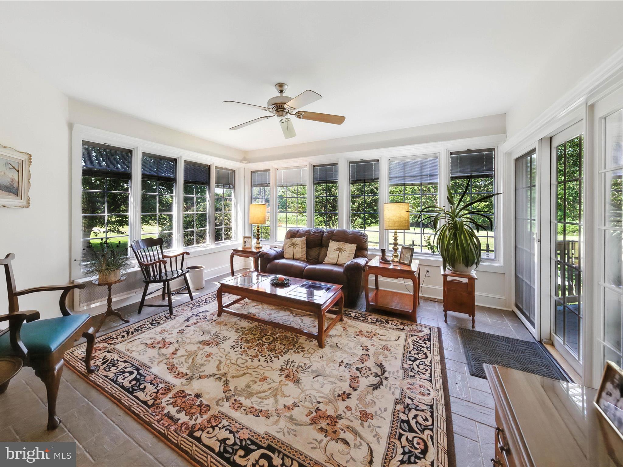 EASTON CLUB - Residential