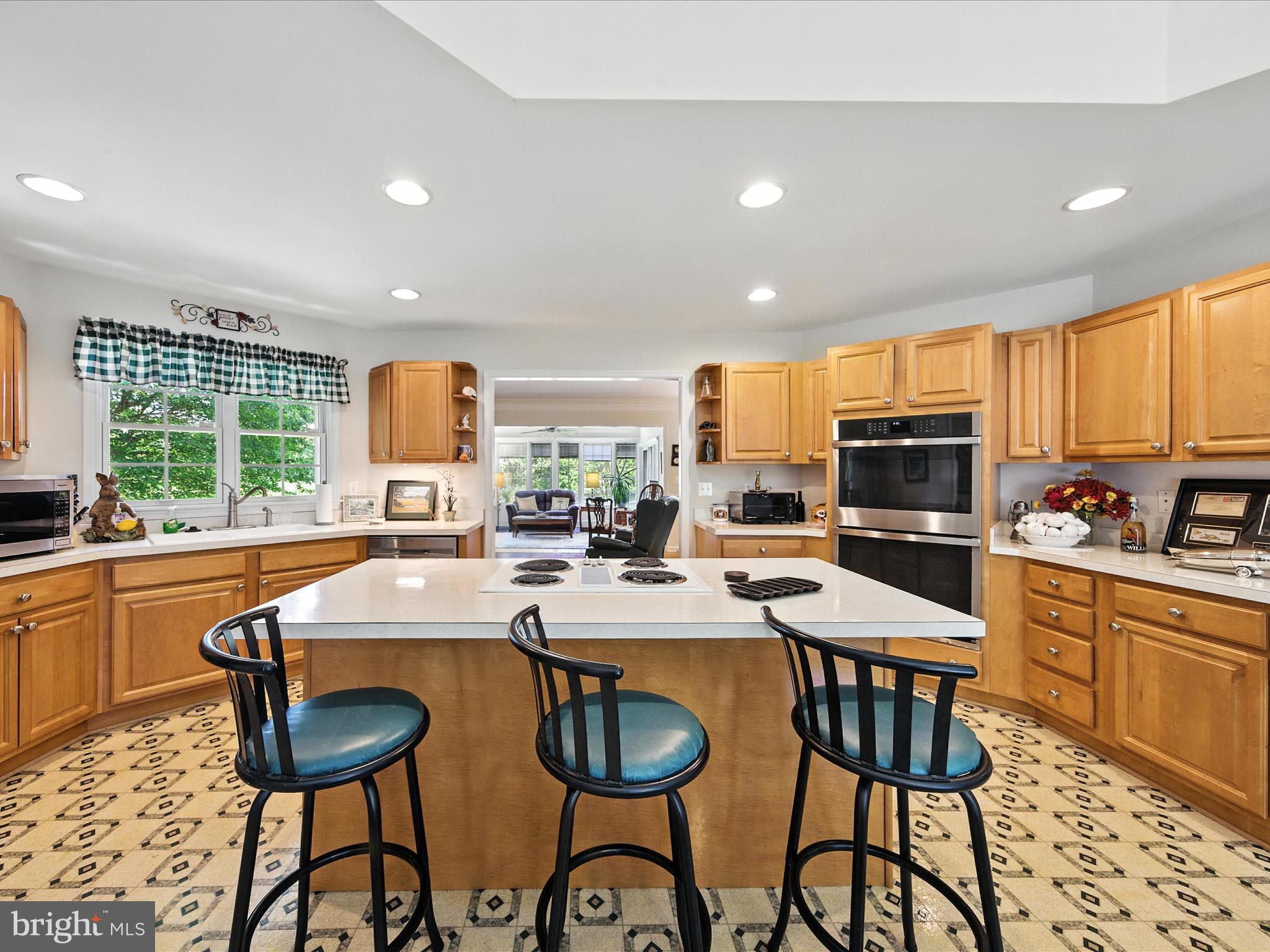 EASTON CLUB - Residential