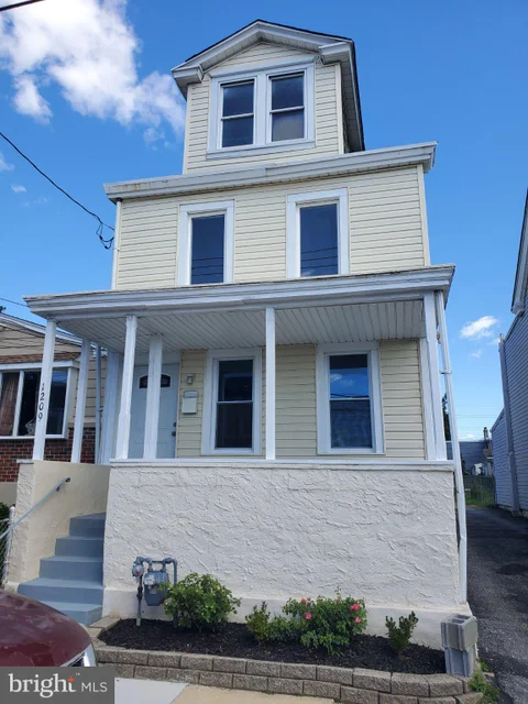 1209 Leiper Street, Crum Lynne, PA 19022 - #: PADE2124174