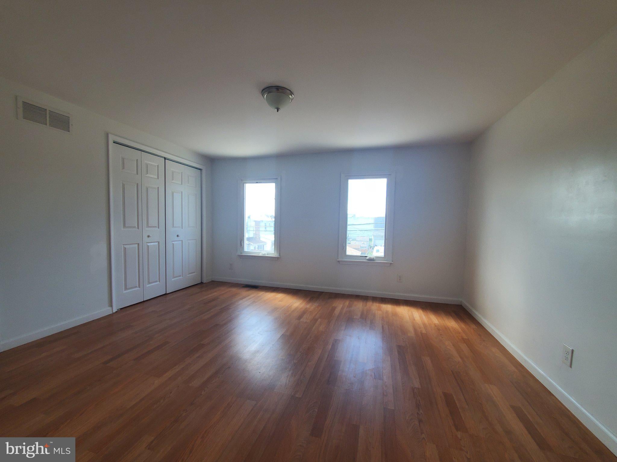 1209 LEIPER STREET