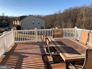 MONMOUTH MEADOWS - Residential Lease