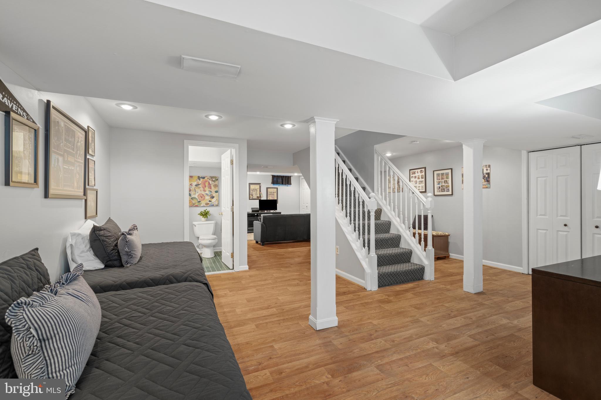 SUMMER HILL - Residential