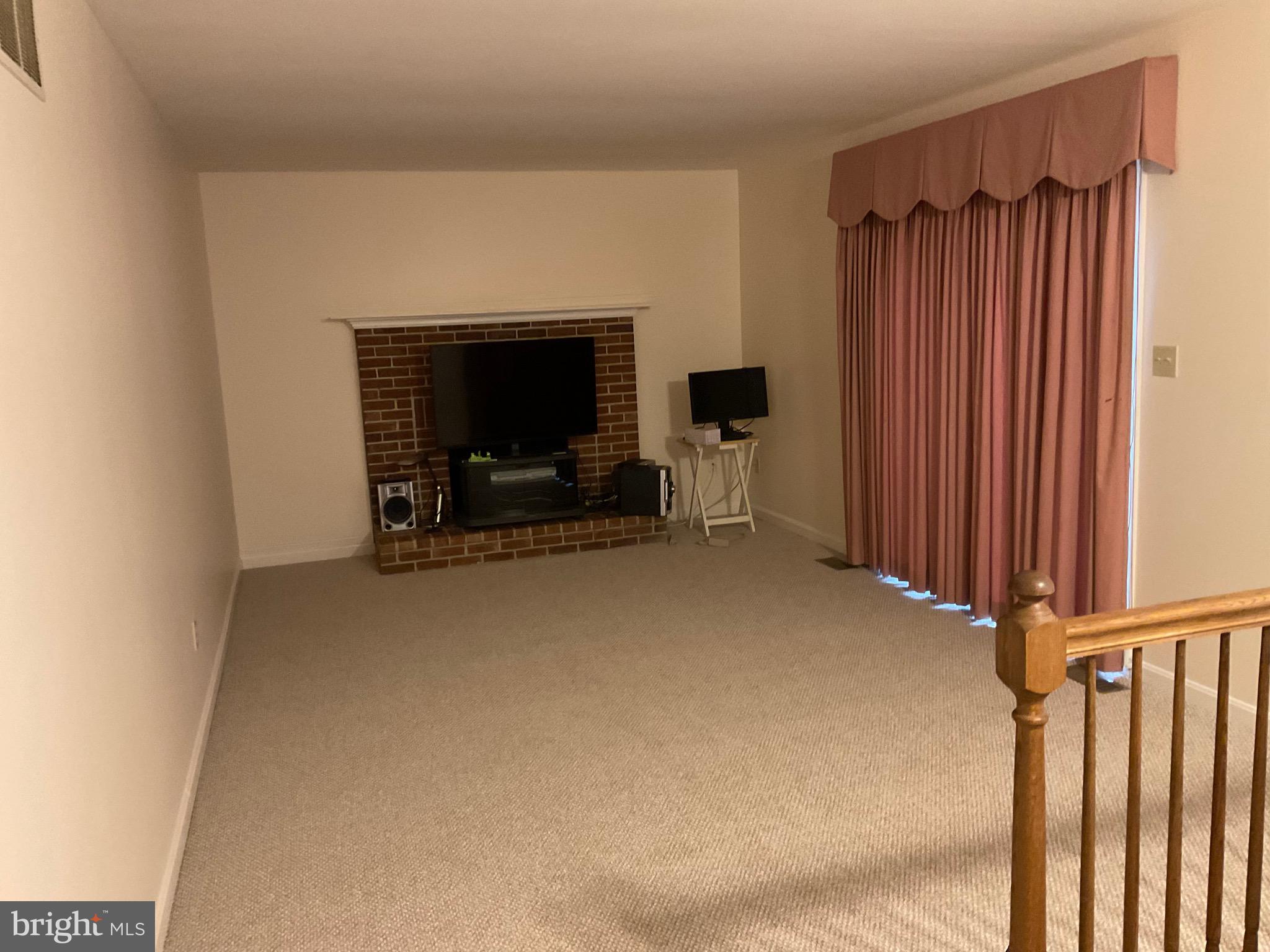 ELLICOTT MILLS - Residential Lease