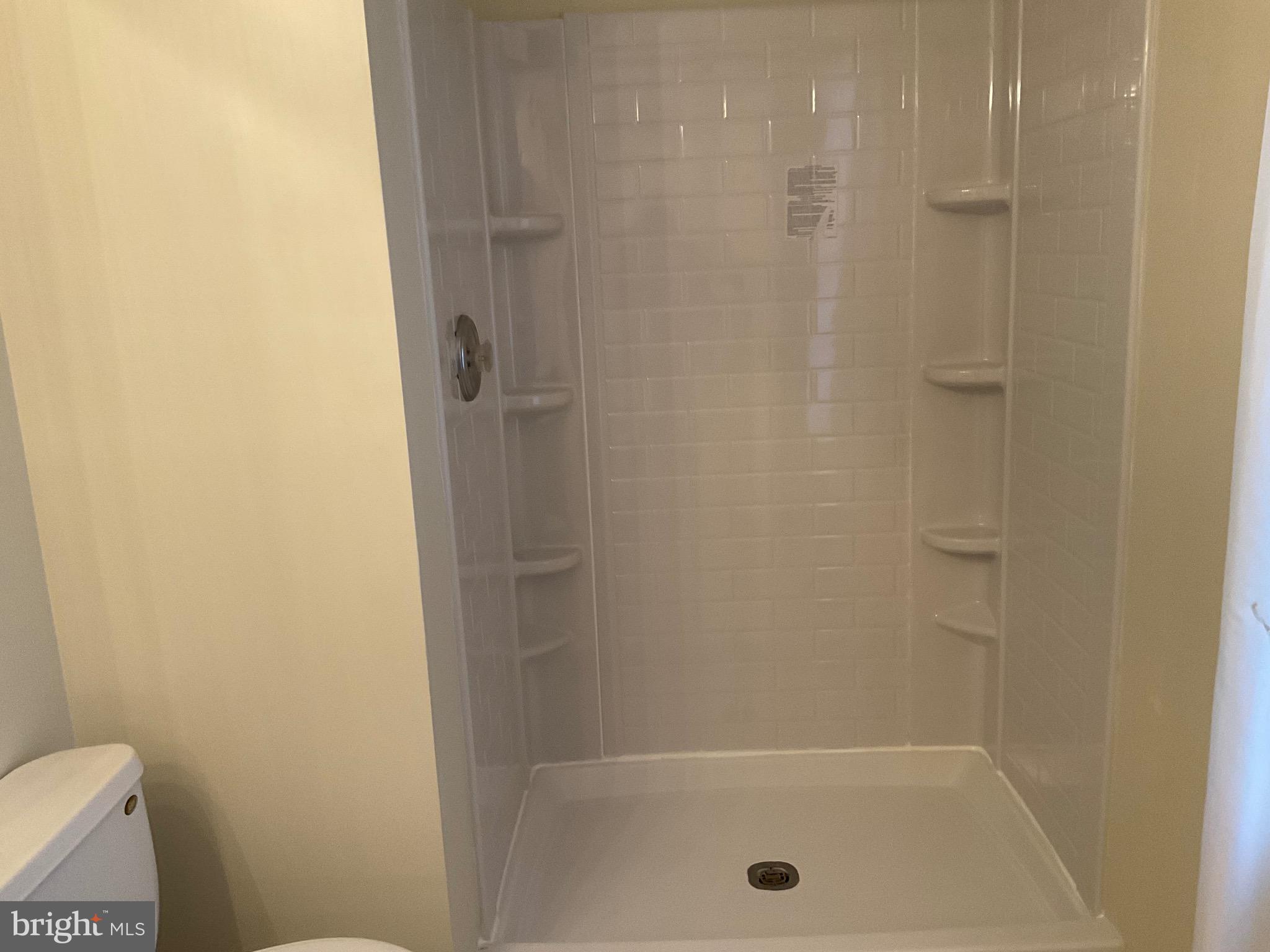 ELLICOTT MILLS - Residential Lease