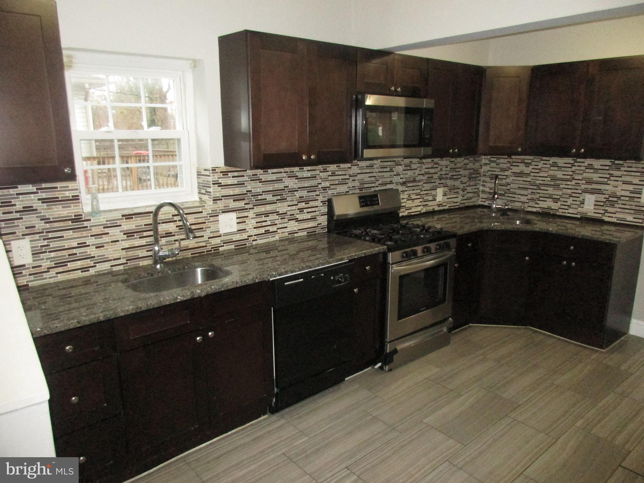 UPPER PARK HEIGHTS - Residential Lease