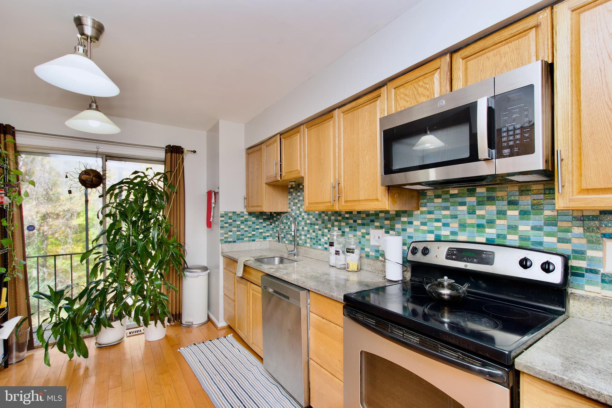 VALLEY STREAM ESTATES - Residential