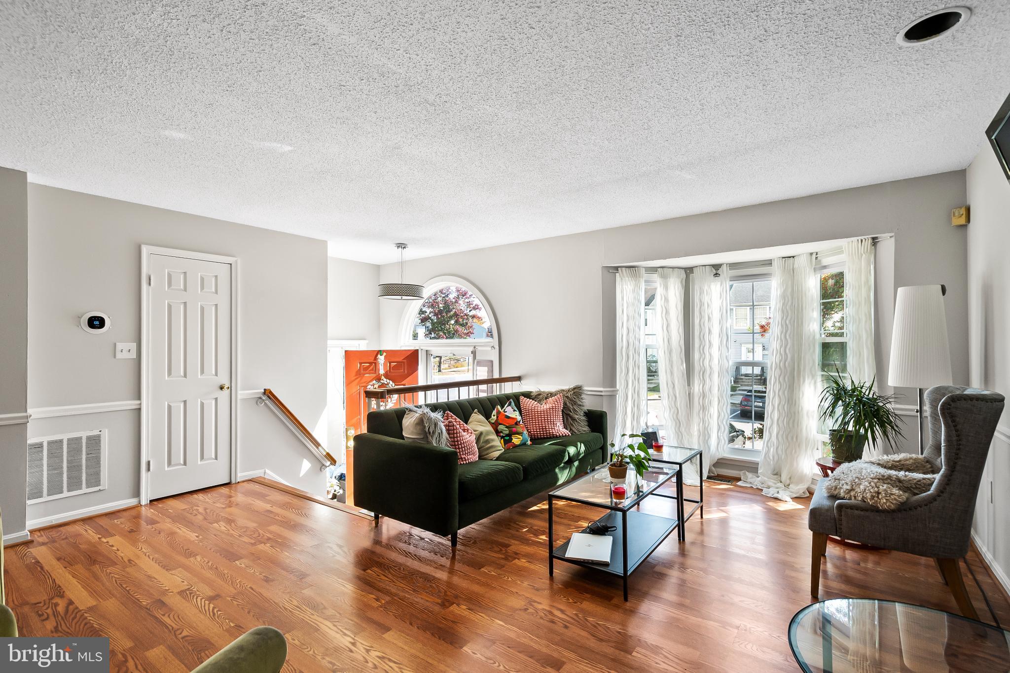 VALLEY STREAM ESTATES - Residential