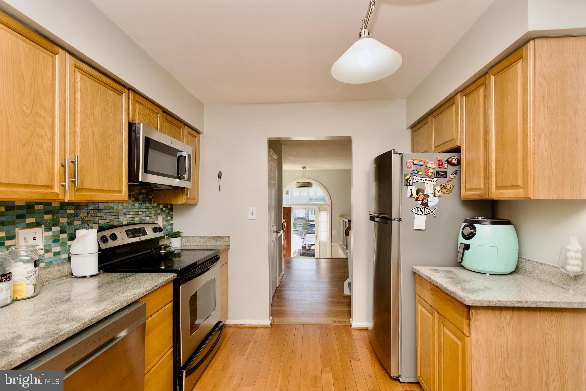 VALLEY STREAM ESTATES - Residential