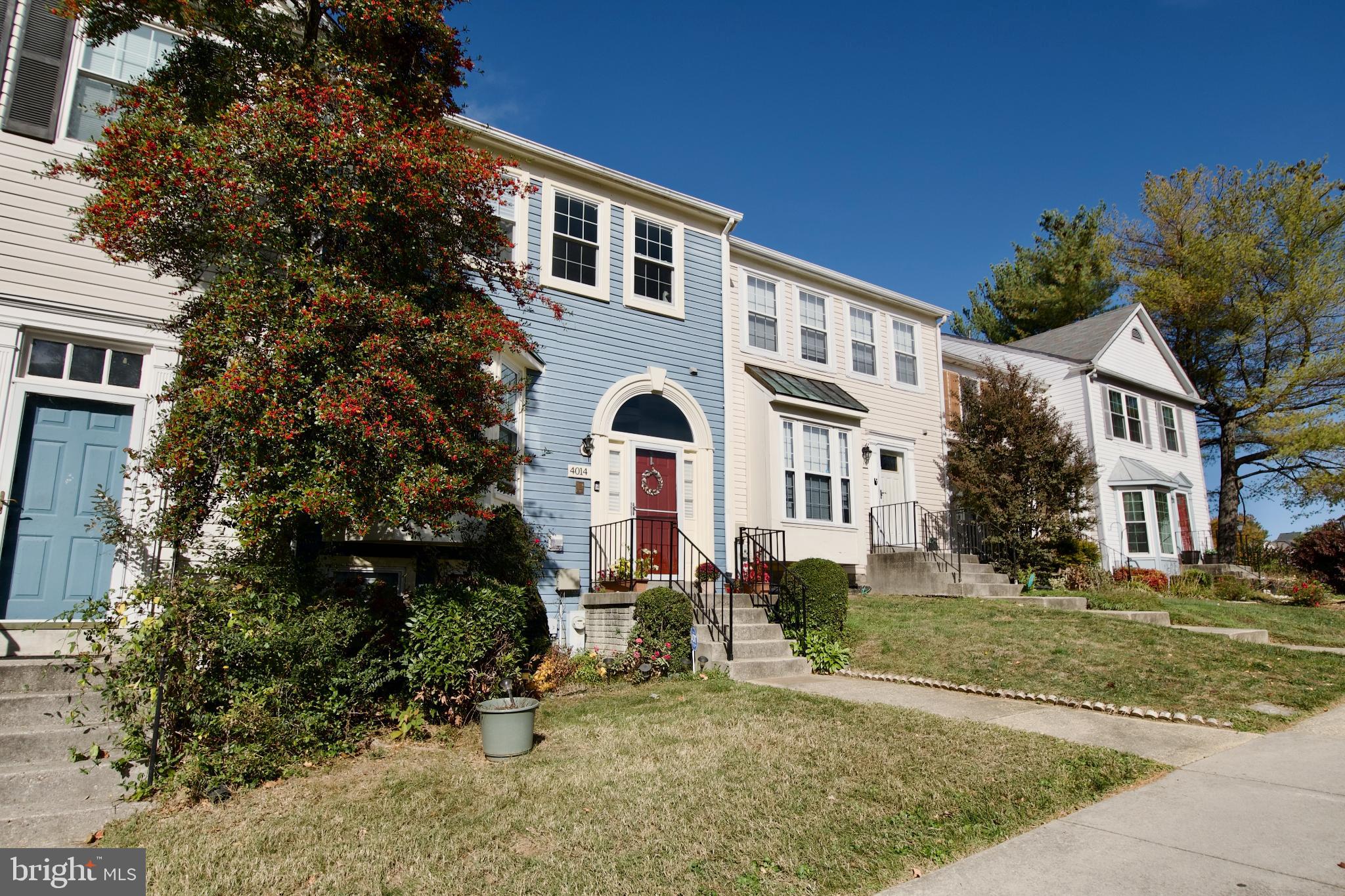 VALLEY STREAM ESTATES - Residential