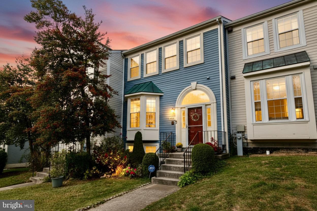 VALLEY STREAM ESTATES - Residential