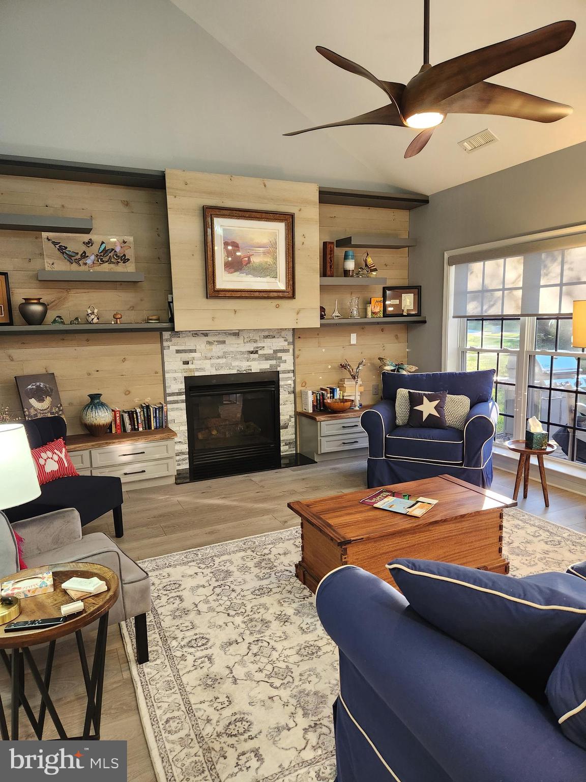 EASTON CLUB EAST - Residential