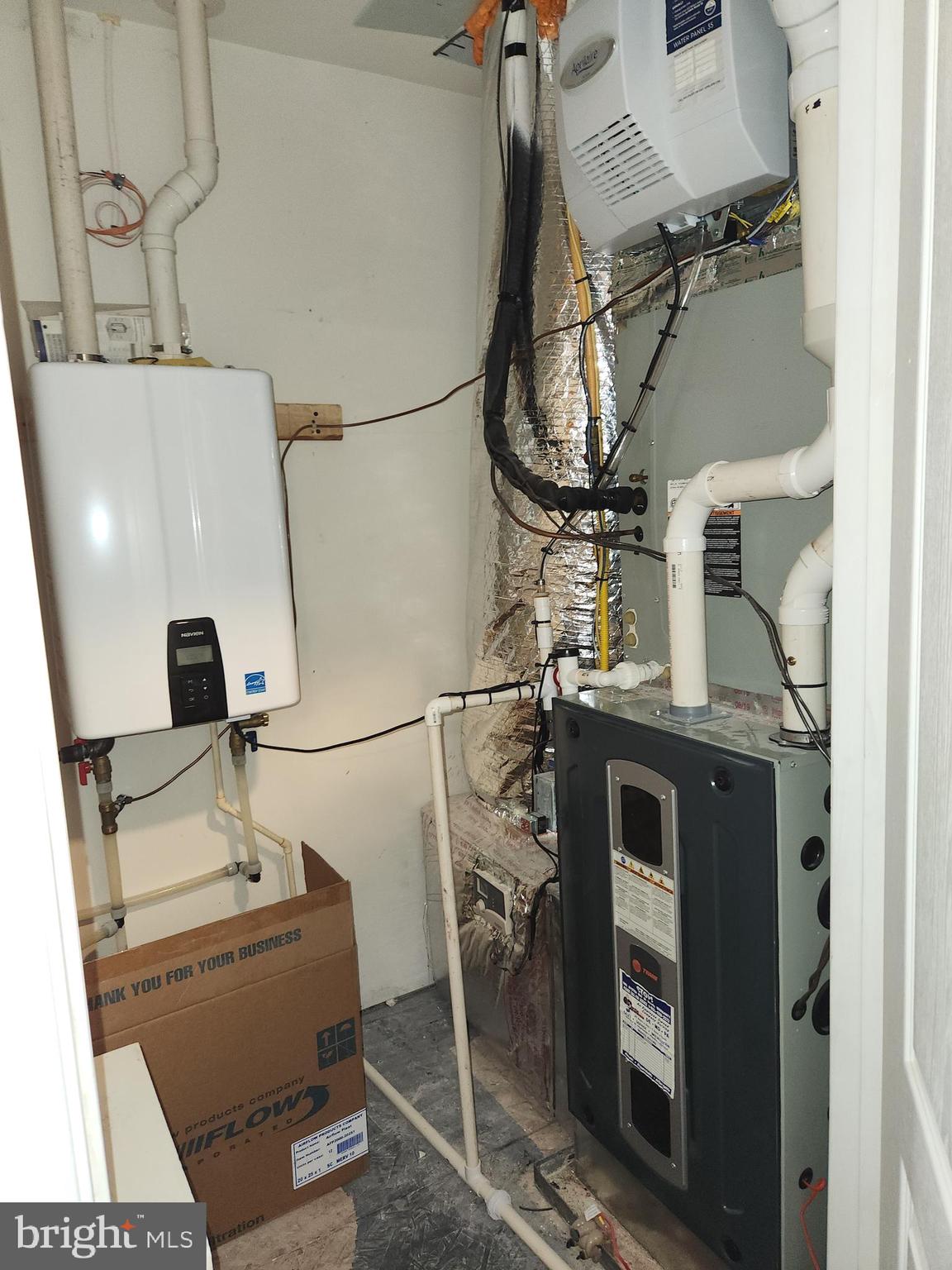 EASTON CLUB EAST - Residential