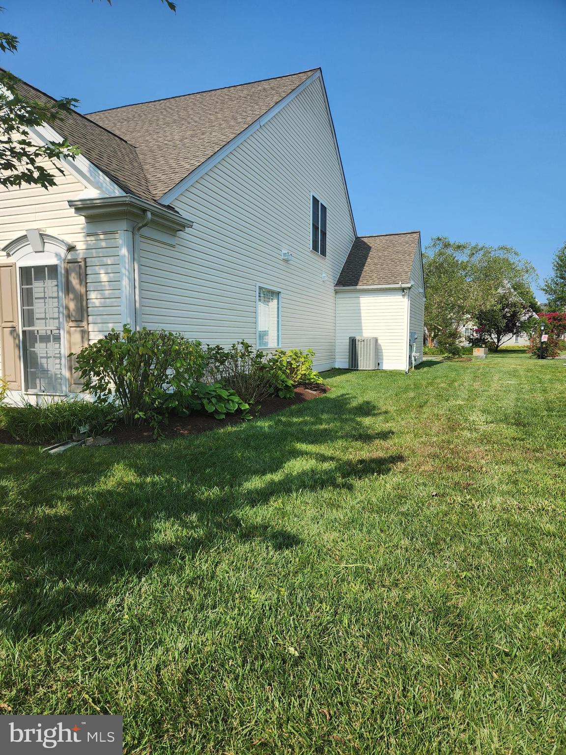 EASTON CLUB EAST - Residential