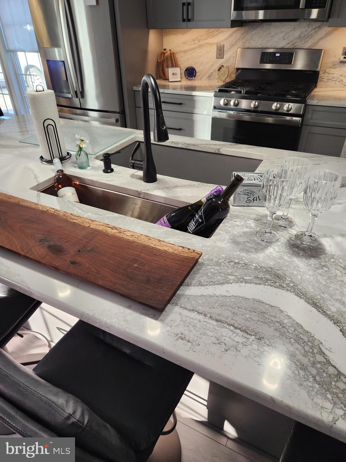 EASTON CLUB EAST - Residential