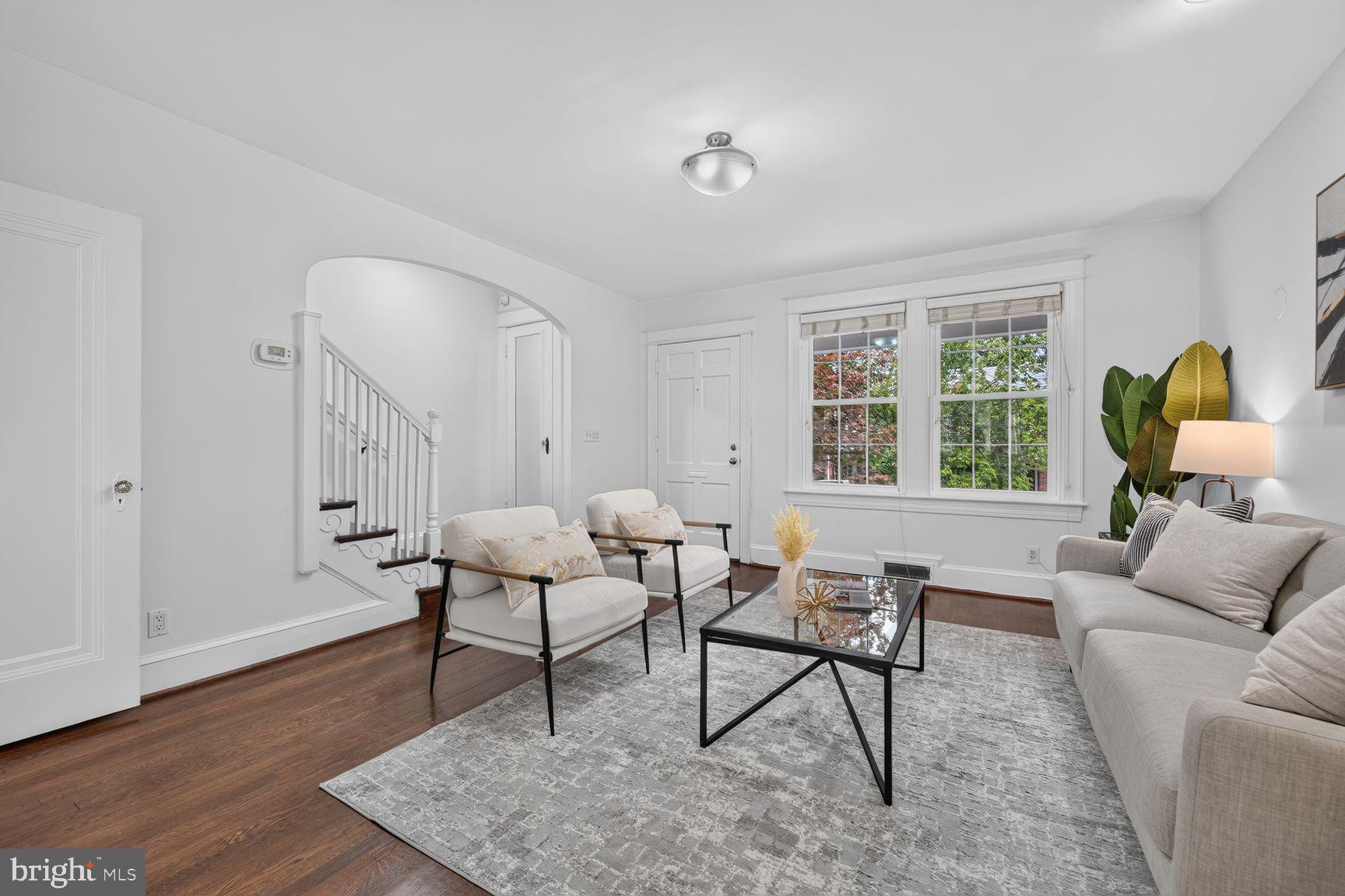 2226 39TH PLACE NW