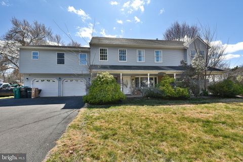 1194 ELBERTA AVENUE BENSALEM PA 19020