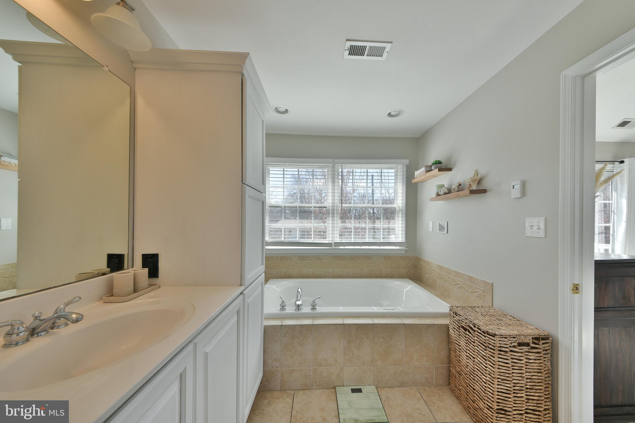 ELLERSIDE - Residential