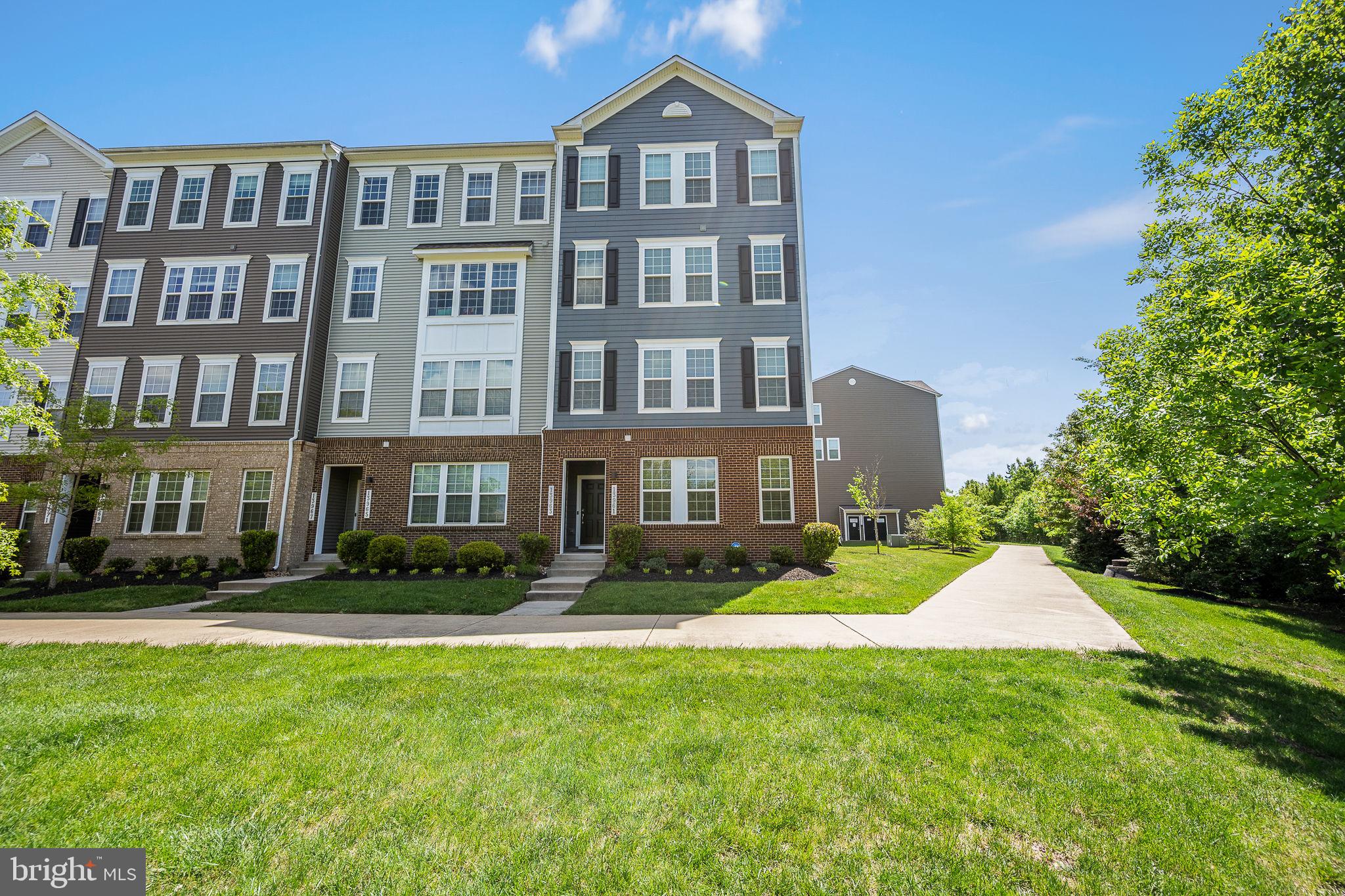 HEATHCOTE COMMONS CONDOMINIUMS - Residential