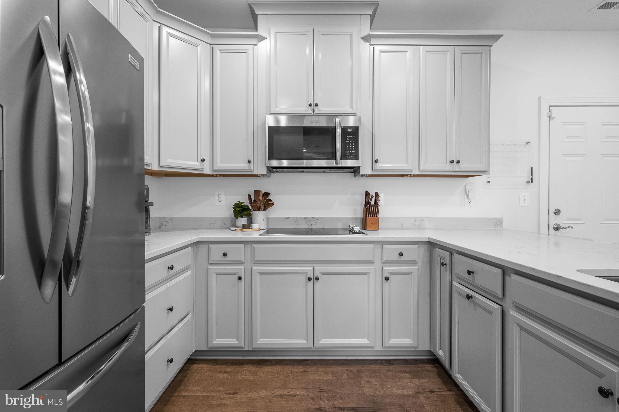 HEATHCOTE COMMONS CONDOMINIUMS - Residential