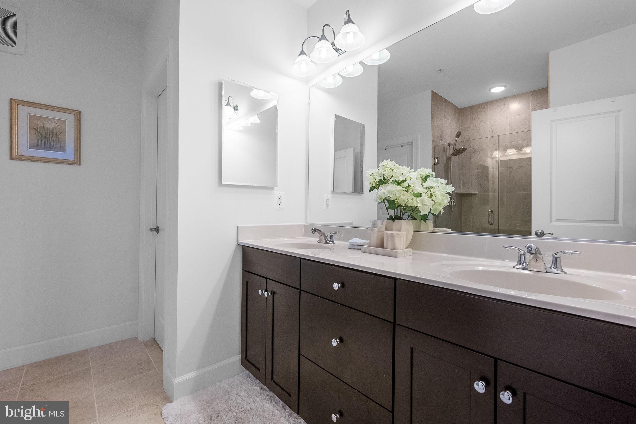 HEATHCOTE COMMONS CONDOMINIUMS - Residential
