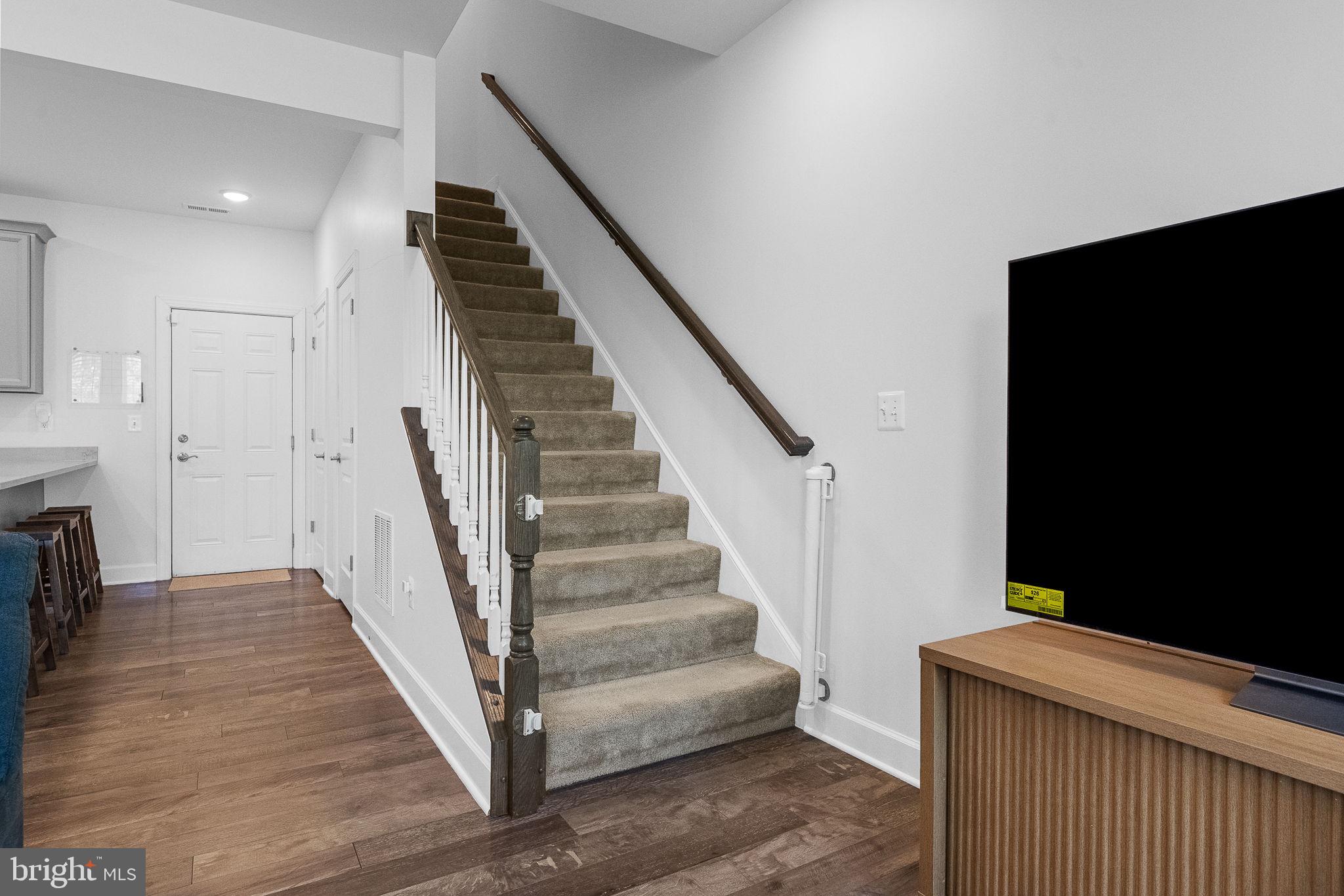 HEATHCOTE COMMONS CONDOMINIUMS - Residential