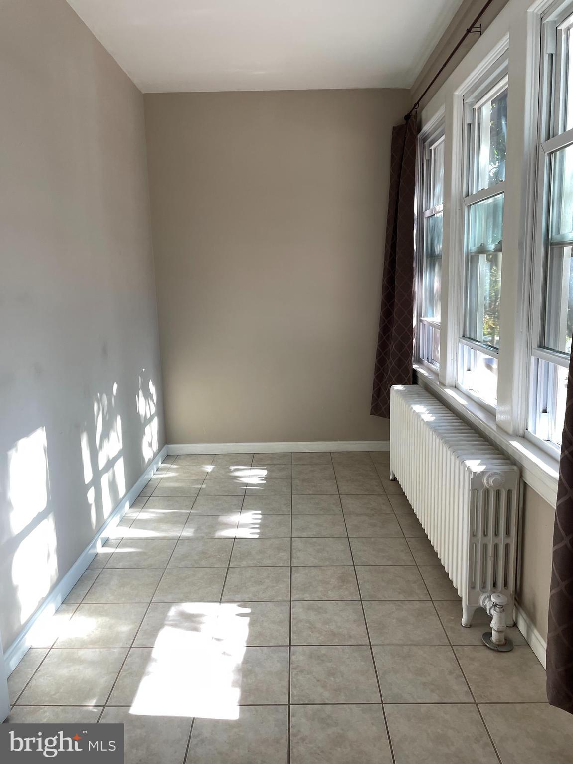 GARDENVILLE - Residential