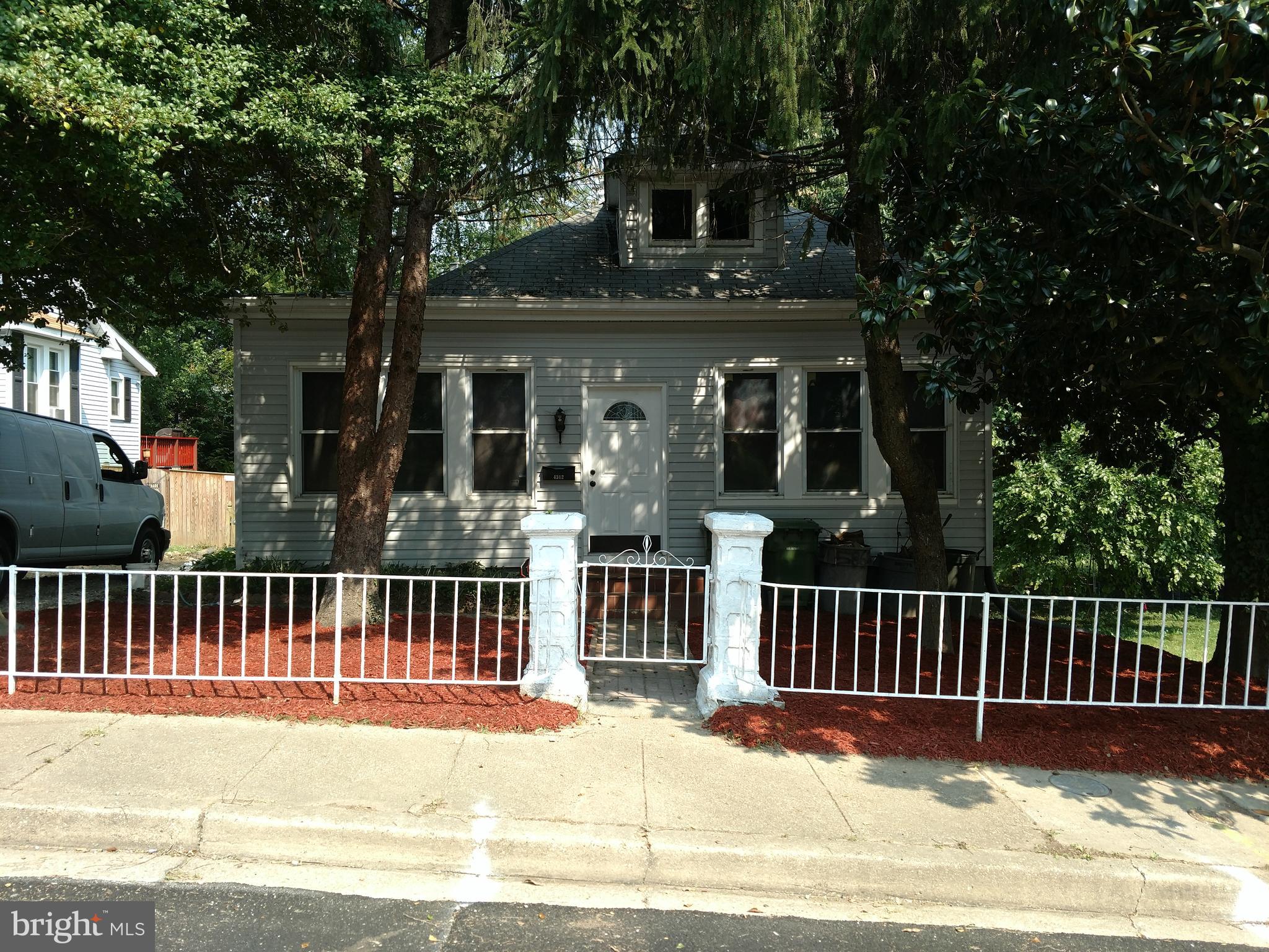 GARDENVILLE - Residential