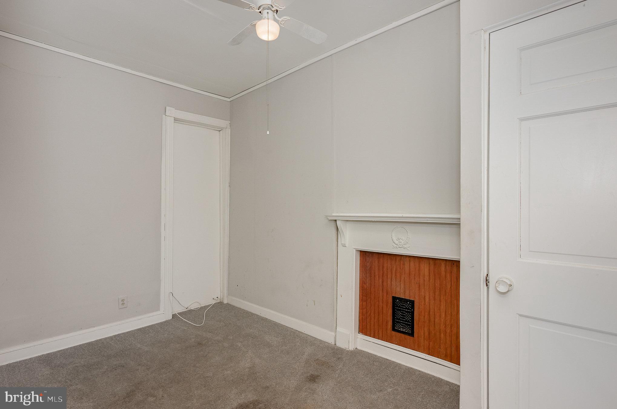 BROADWAY EAST - Residential