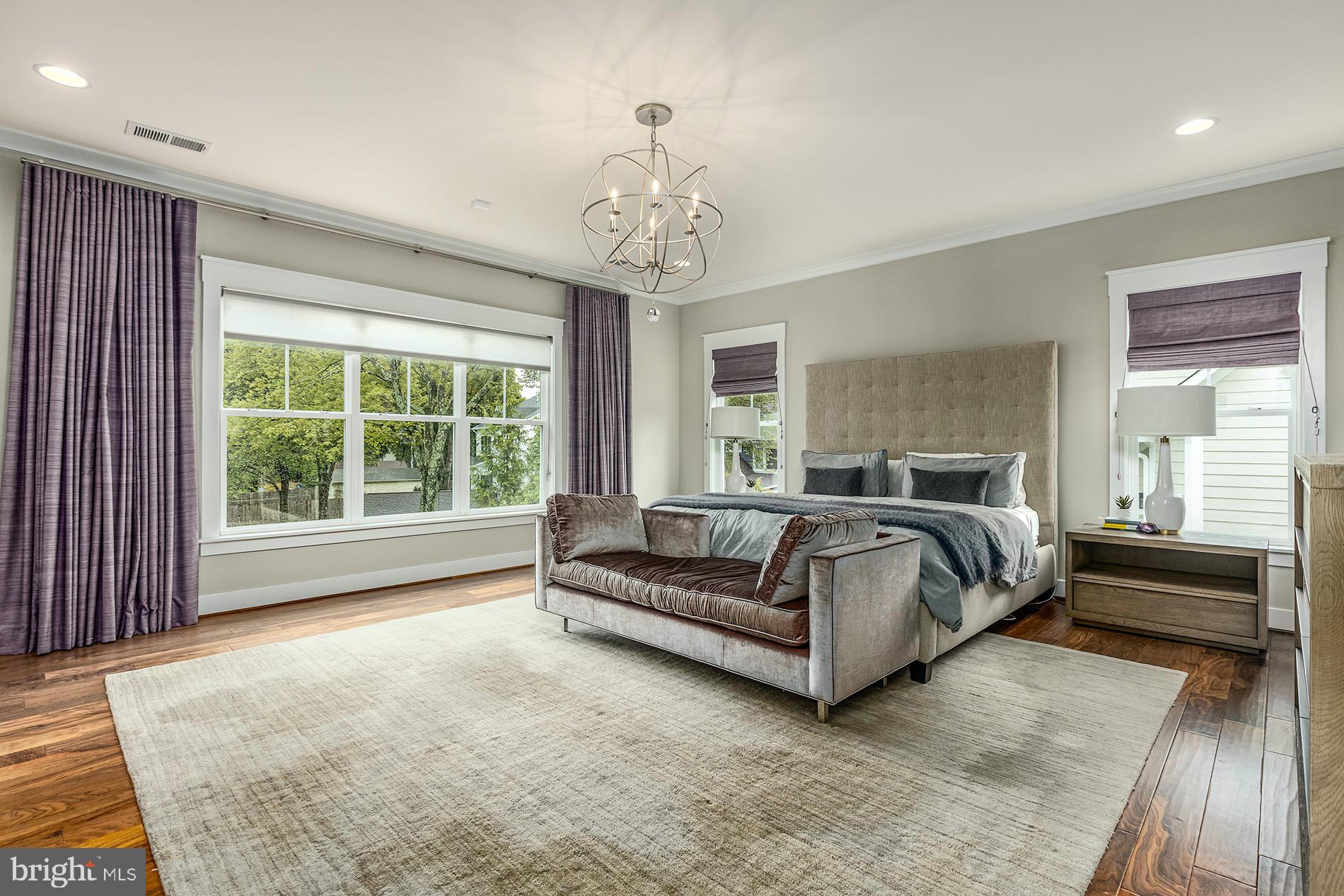 WEST VIENNA WOODS - Residential