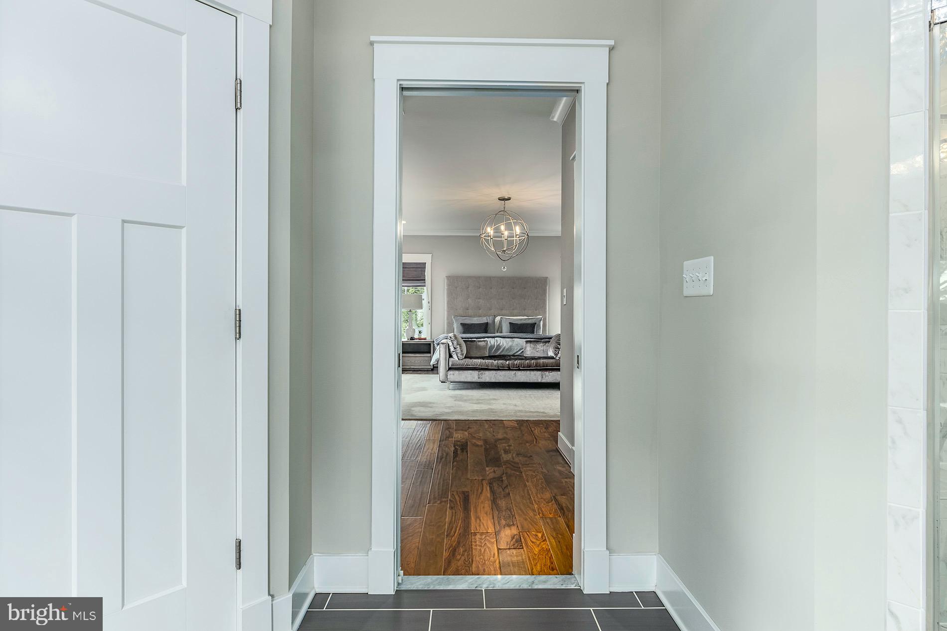 WEST VIENNA WOODS - Residential