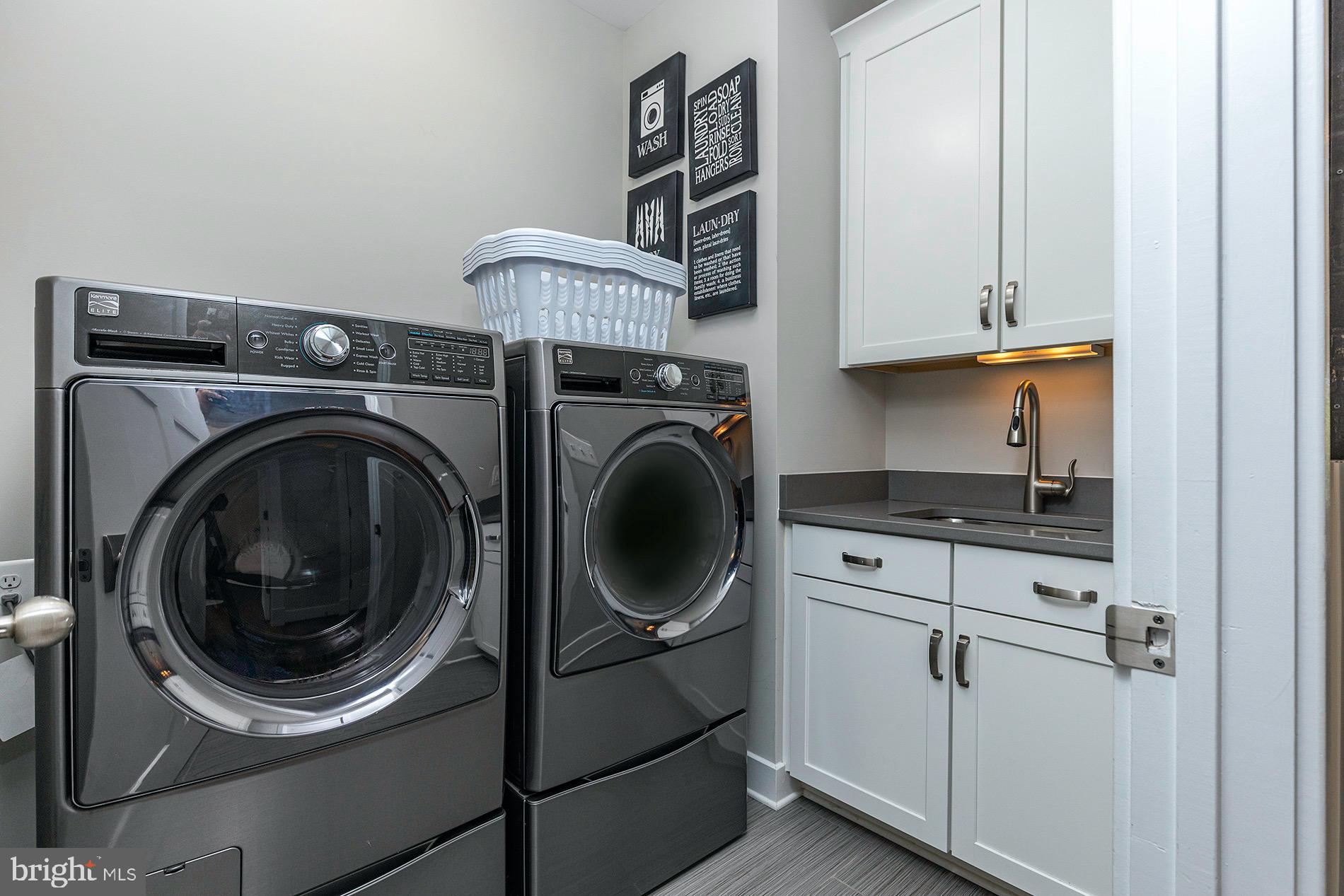 WEST VIENNA WOODS - Residential