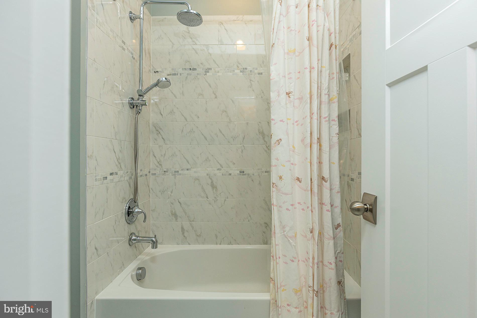 WEST VIENNA WOODS - Residential