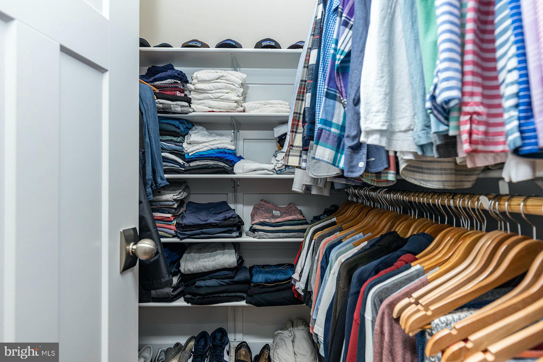 WEST VIENNA WOODS - Residential