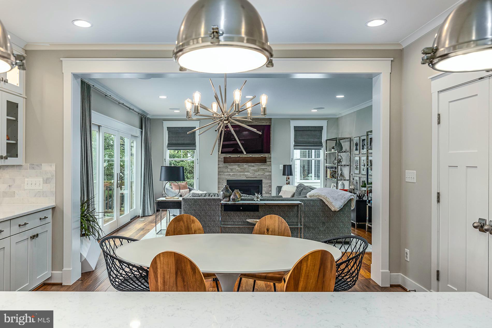 WEST VIENNA WOODS - Residential