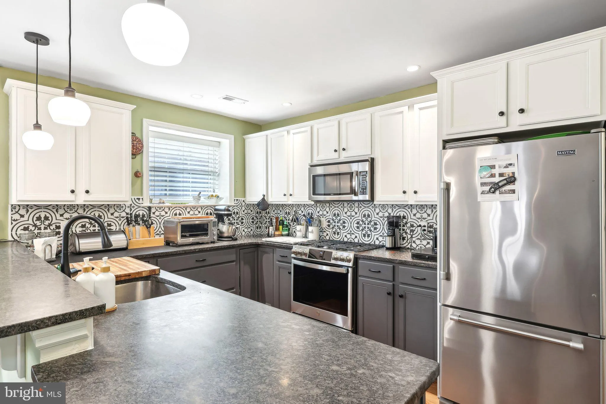 Philadelphia, Pennsylvania 19119, United States, 2 Bedrooms Bedrooms, ,2 BathroomsBathrooms,Residential,Pending,2169