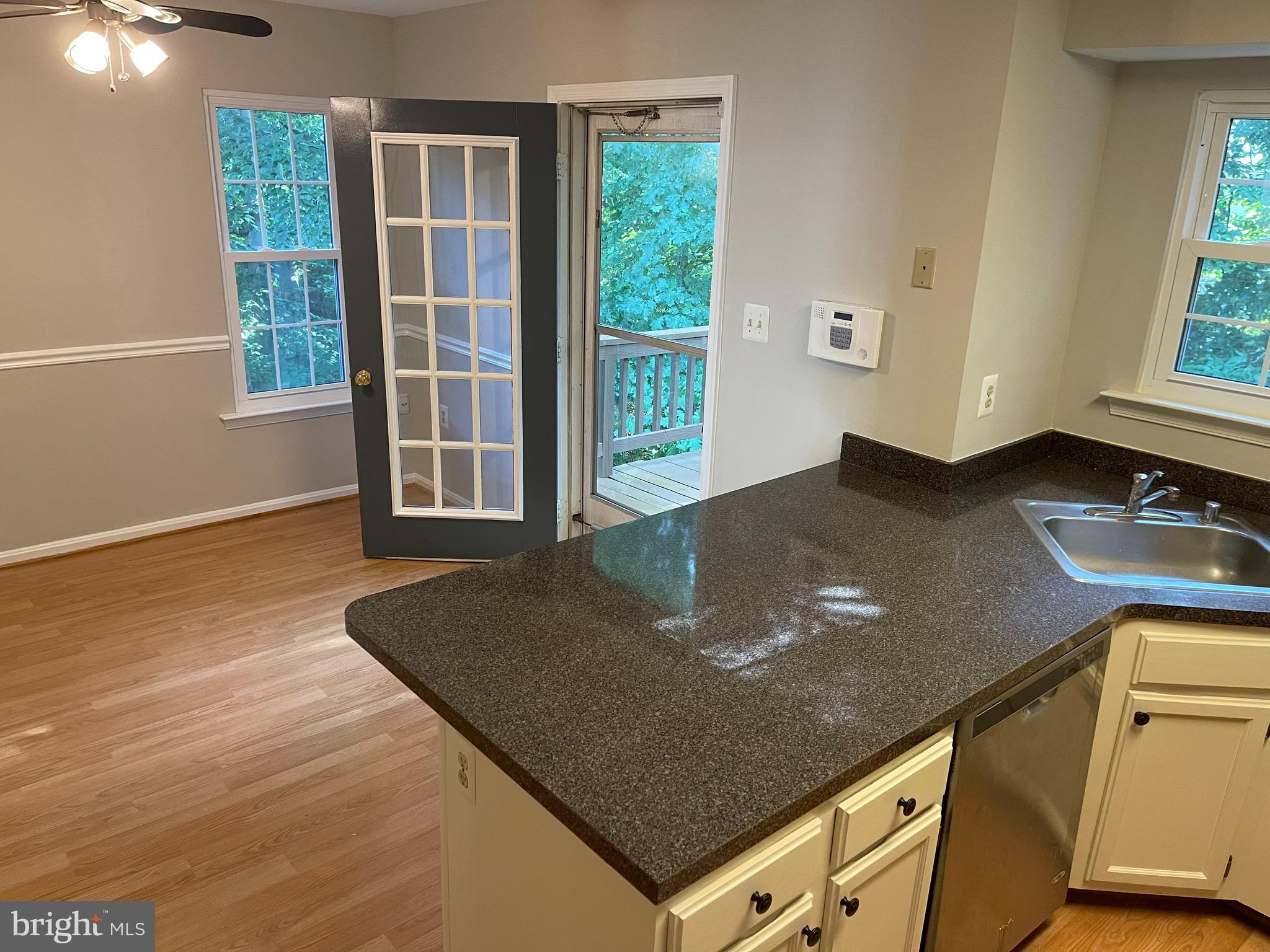 MONTCLAIR ST2 - Residential