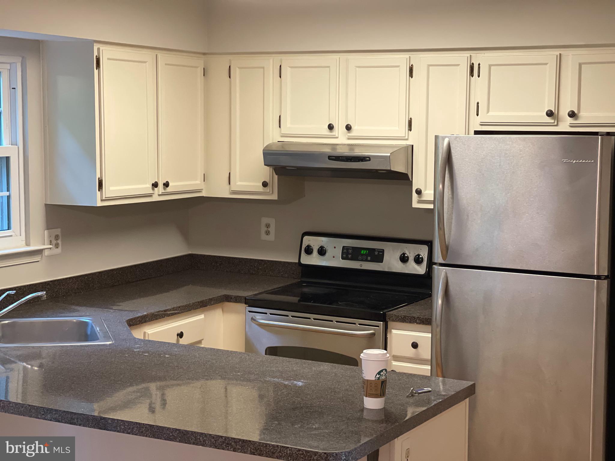 MONTCLAIR ST2 - Residential