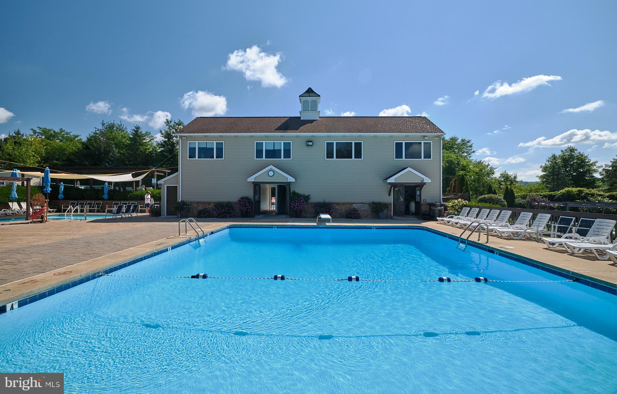 VILLAGE II - Residential Lease