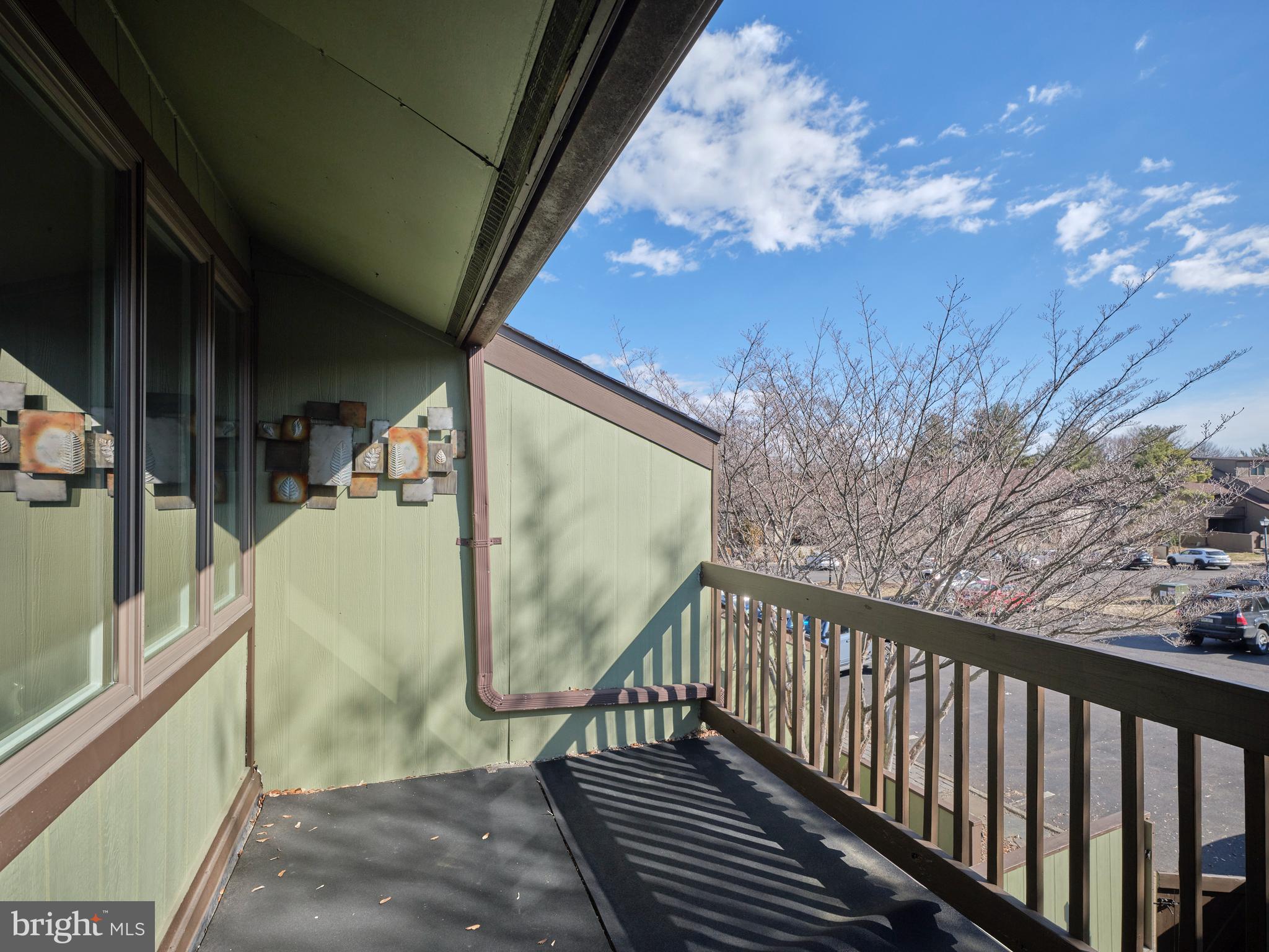 VILLAGE II - Residential Lease