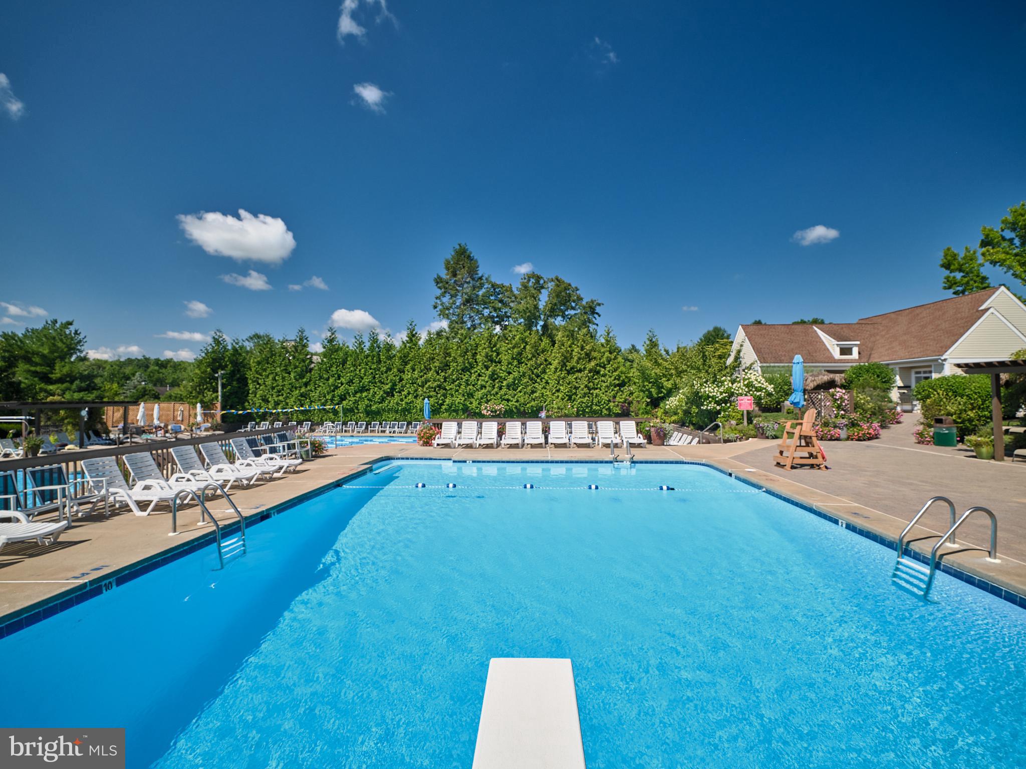 VILLAGE II - Residential Lease