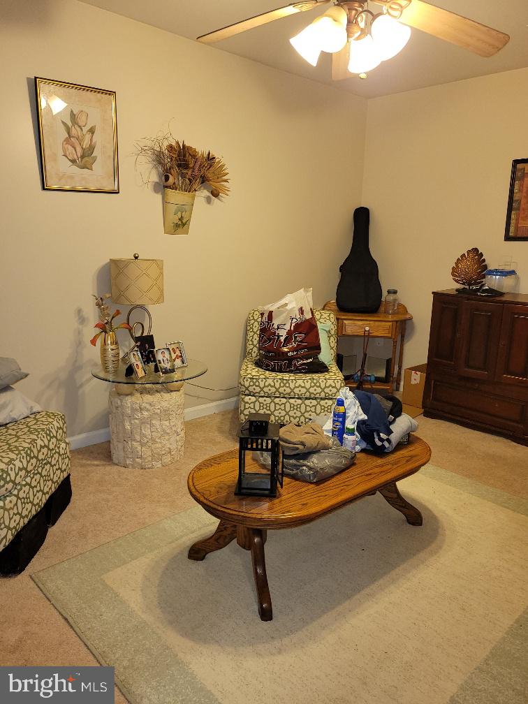 WANDERING RUN - Residential Lease