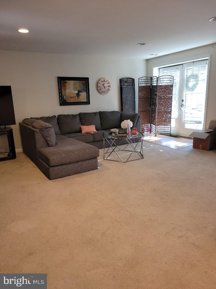 WANDERING RUN - Residential Lease