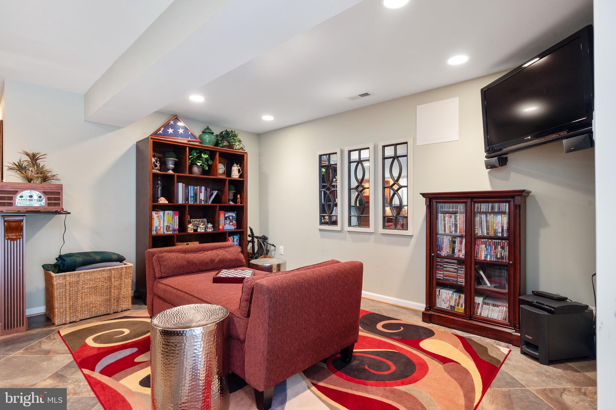 BARRINGTON OAKS - Residential Lease