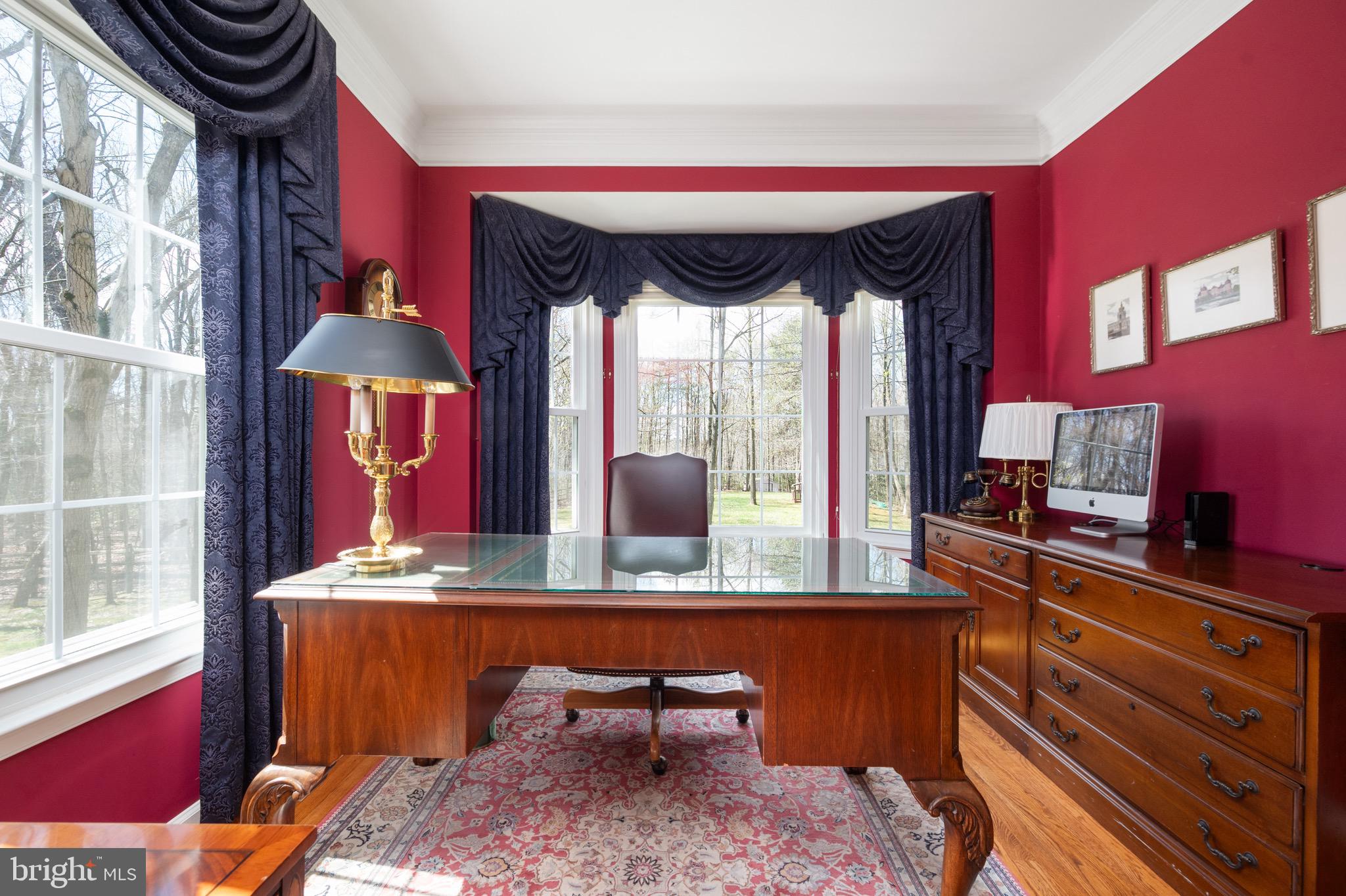 BARRINGTON OAKS - Residential Lease